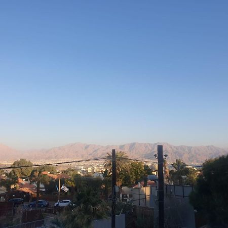 המקום הנפלא של אתי ולילך Apartman Eilat Kültér fotó